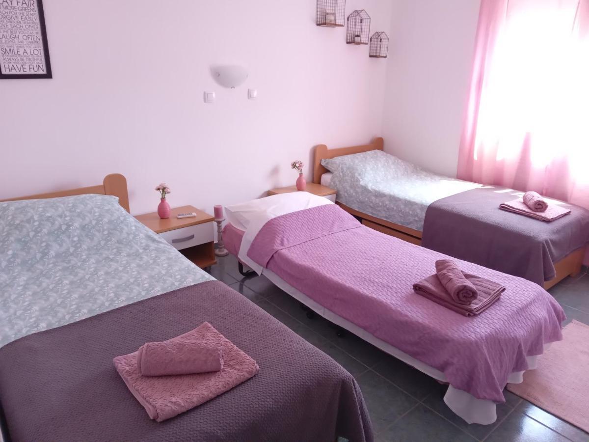 Holiday House Lara Starigrad Paklenica Buitenkant foto